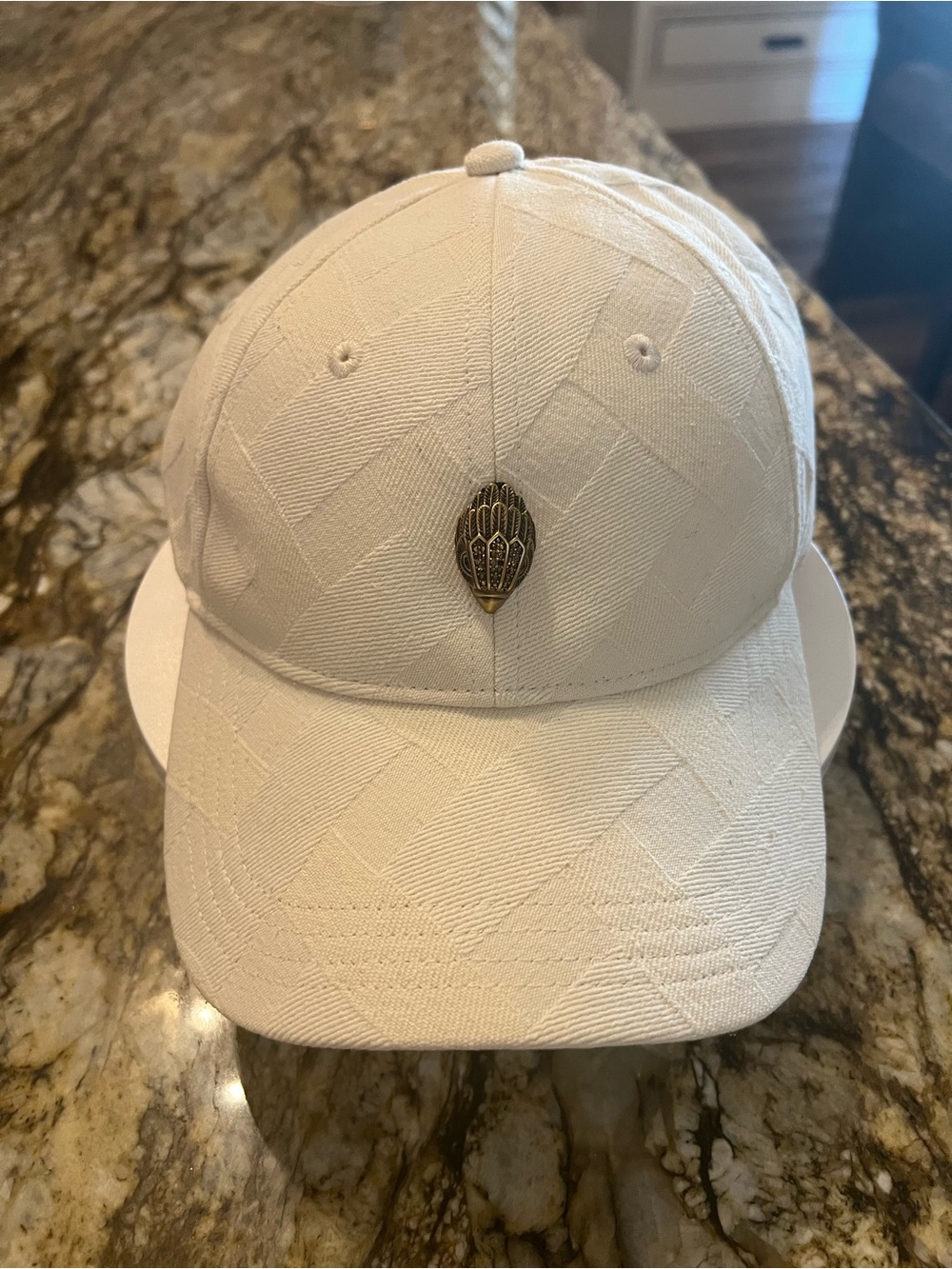 Kurt Geiger Cream Baseball Cap w/Raven. NWT!!!